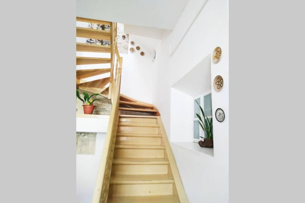Апартаменты Šv. Mykolo Rooftop Apartment & Sauna Вильнюс-53